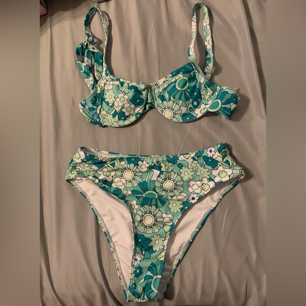 Bikini